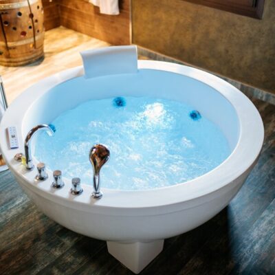 Jacuzzi Tubs - Carolina Home Remodeling Specialists